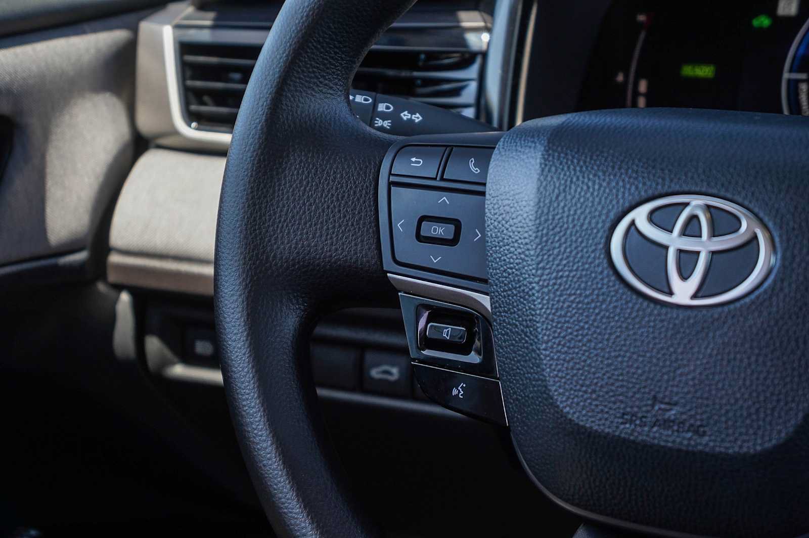 Certified 2026 Toyota Camry LE FWD image 18