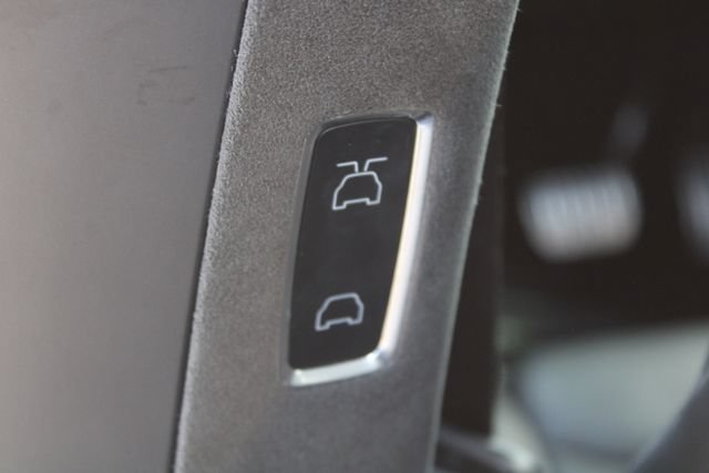 Used 2023 Tesla Model X AWD/4WD image 42