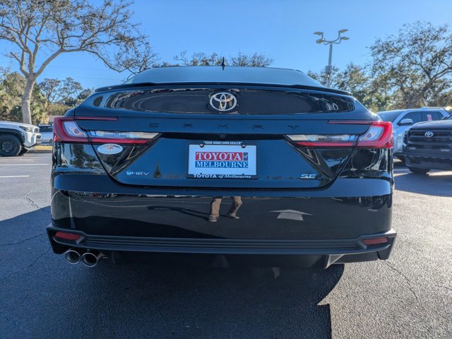 New 2026 Toyota Camry SE FWD image 5