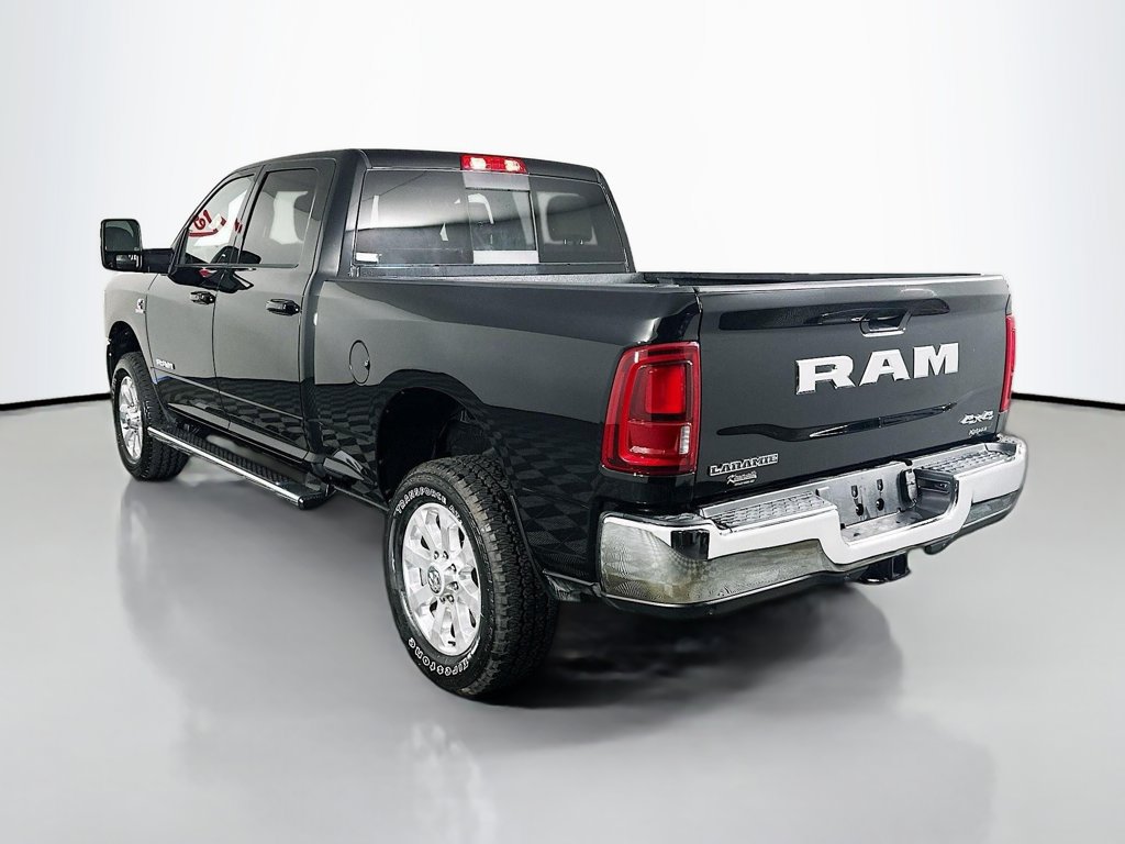 New 2026 RAM 2500 Laramie AWD/4WD image 5
