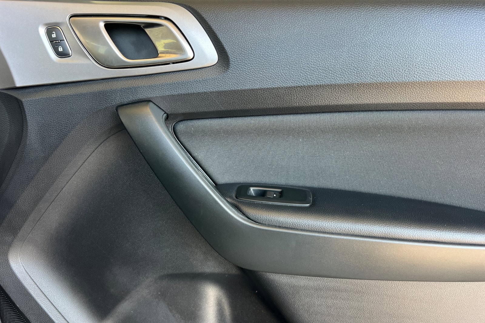 Used 2019 Ford Ranger XLT w/ FX4 Off-Road Package image 18