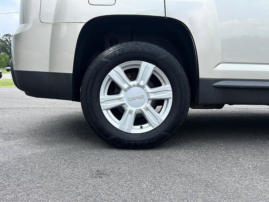 Used 2015 GMC Terrain SLE AWD/4WD image 23