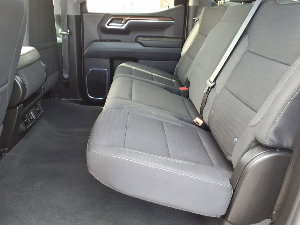 Certified 2025 Chevrolet Silverado 1500 LT image 14