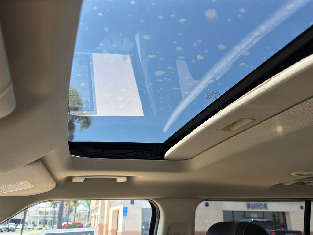 Used 2014 Ford Flex Limited w/ Equipment Group 301A FWD image 17