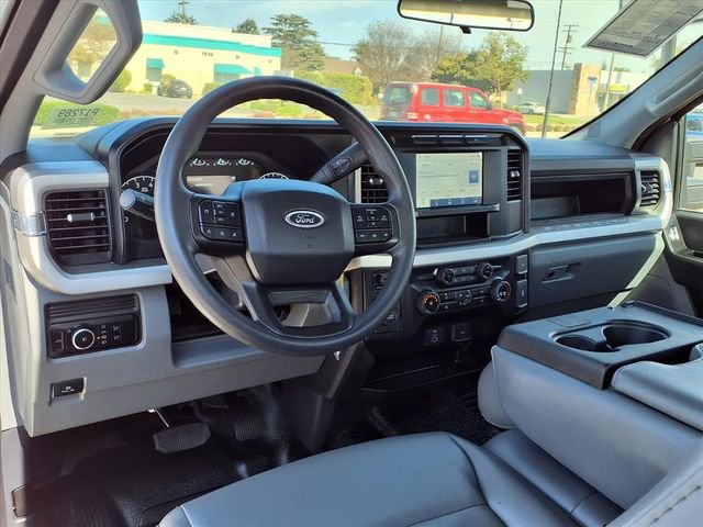 Used 2024 Ford F350 XL w/ XL Chrome Package image 10