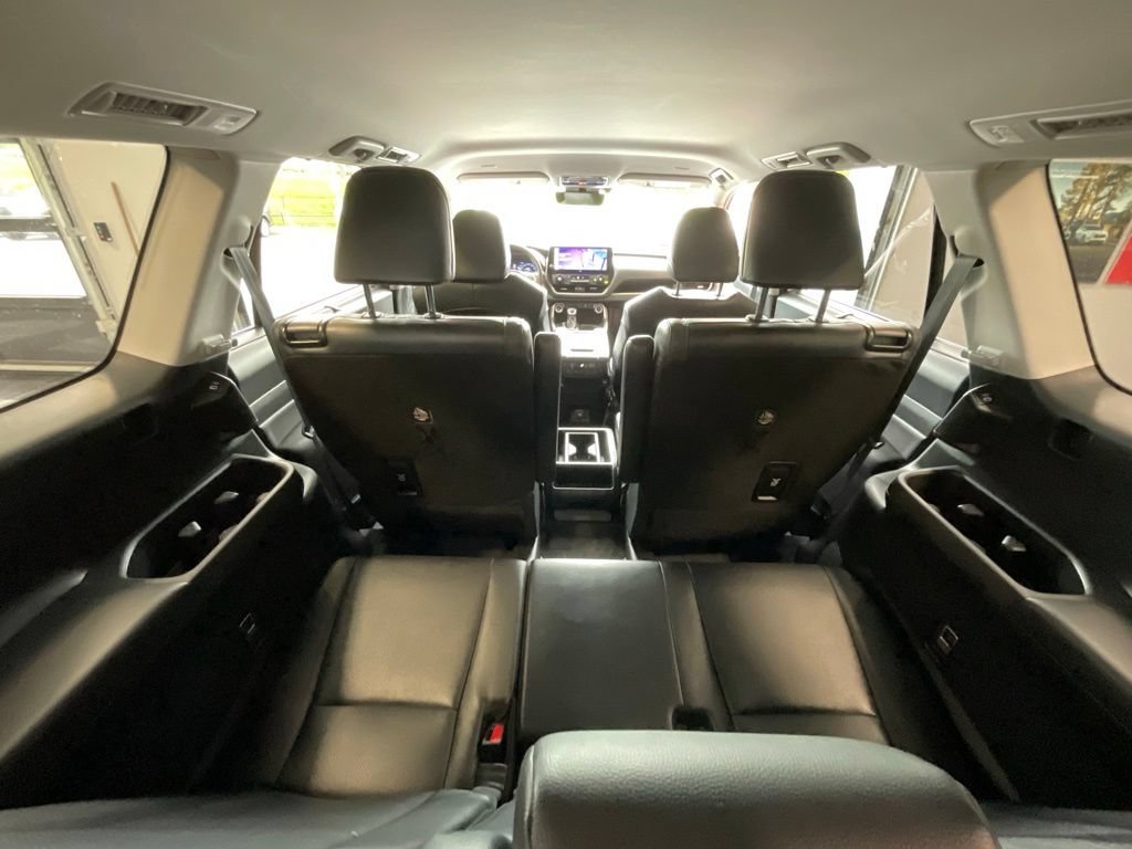 Certified 2024 Toyota Grand Highlander AWD image 24