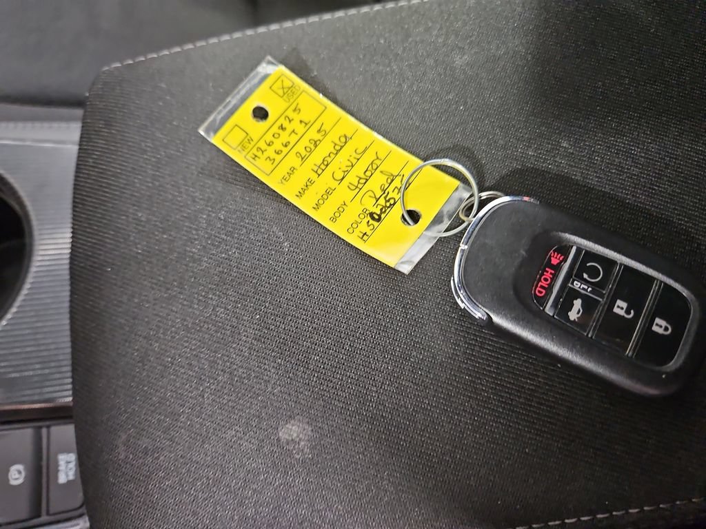 Used 2025 Honda Civic Sport image 27