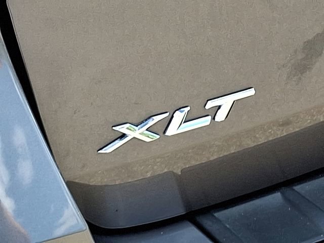 Used 2022 Ford Explorer XLT image 39