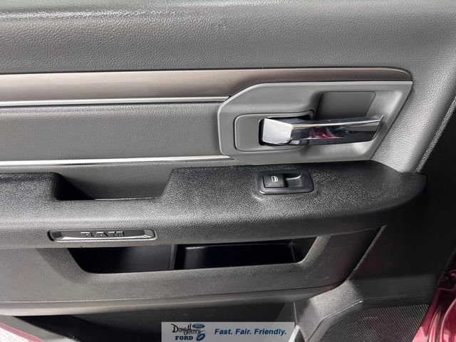 Used 2021 RAM 1500 Classic SLT image 27