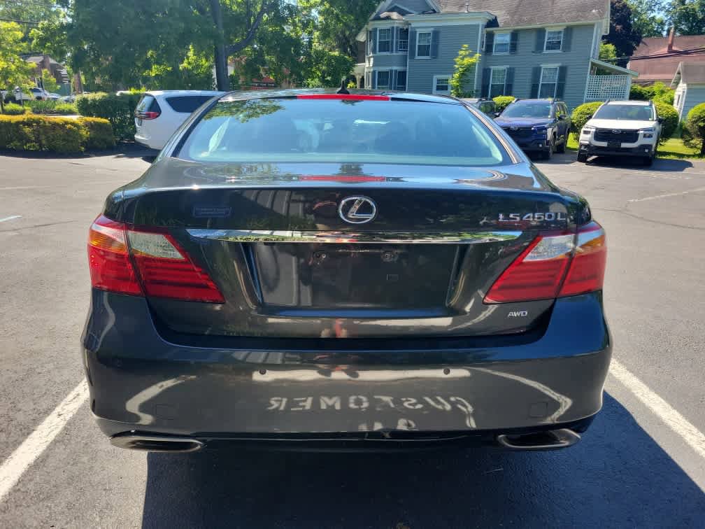 Used 2011 Lexus LS 460 L w/ Luxury Pkg AWD/4WD image 4