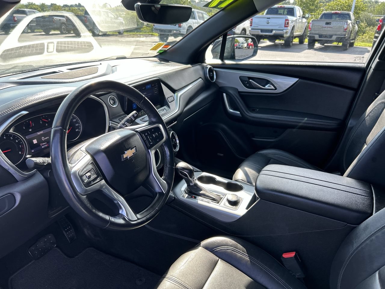 Used 2019 Chevrolet Blazer LT w/ Sun and Wheels Package AWD/4WD image 24