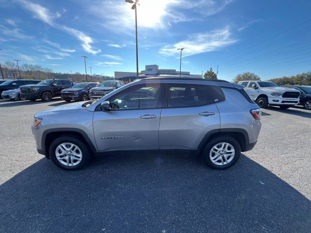 Used 2018 Jeep Compass Sport w/ Tech Group image 8