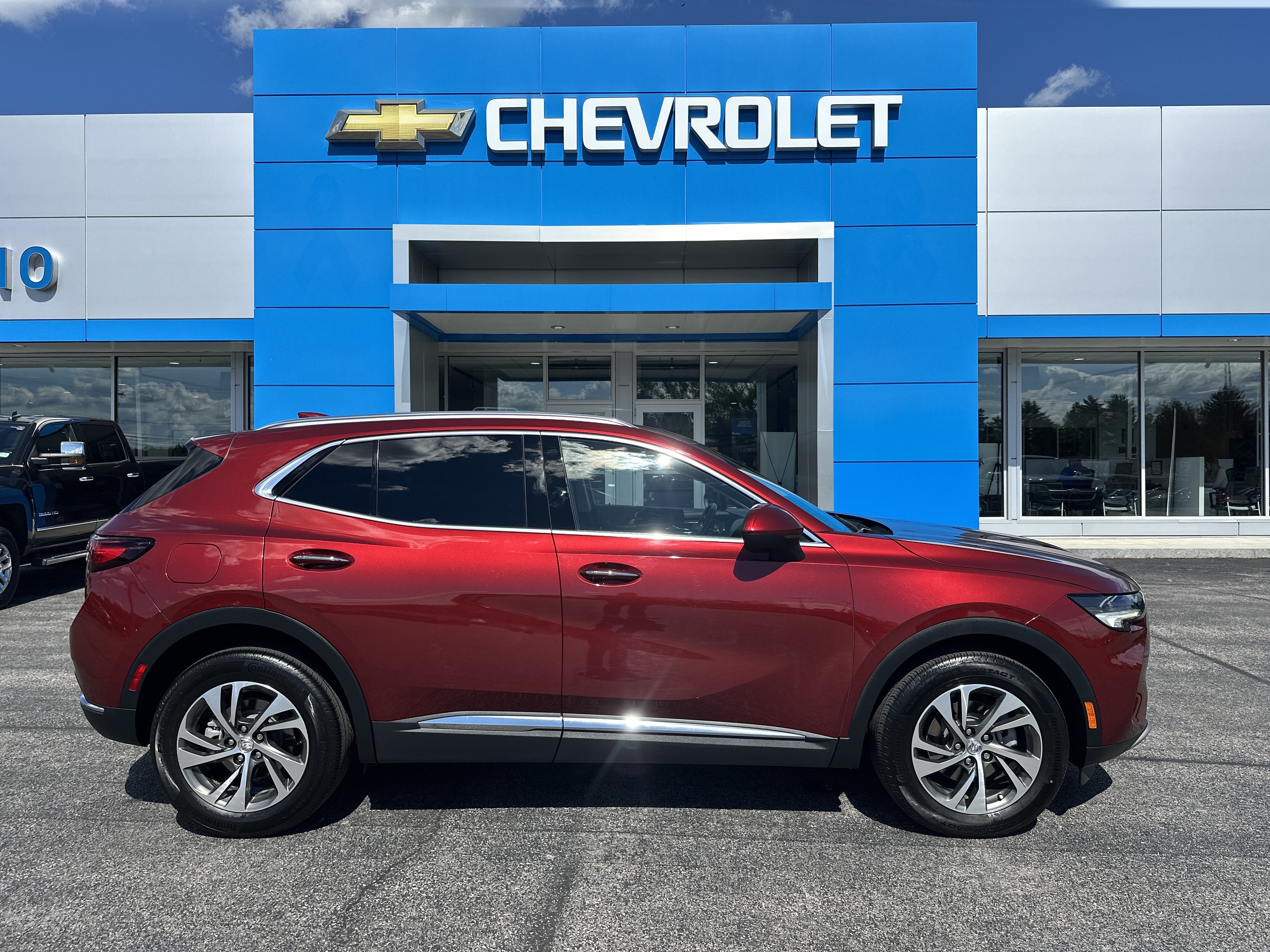 Certified 2023 Buick Envision Essence