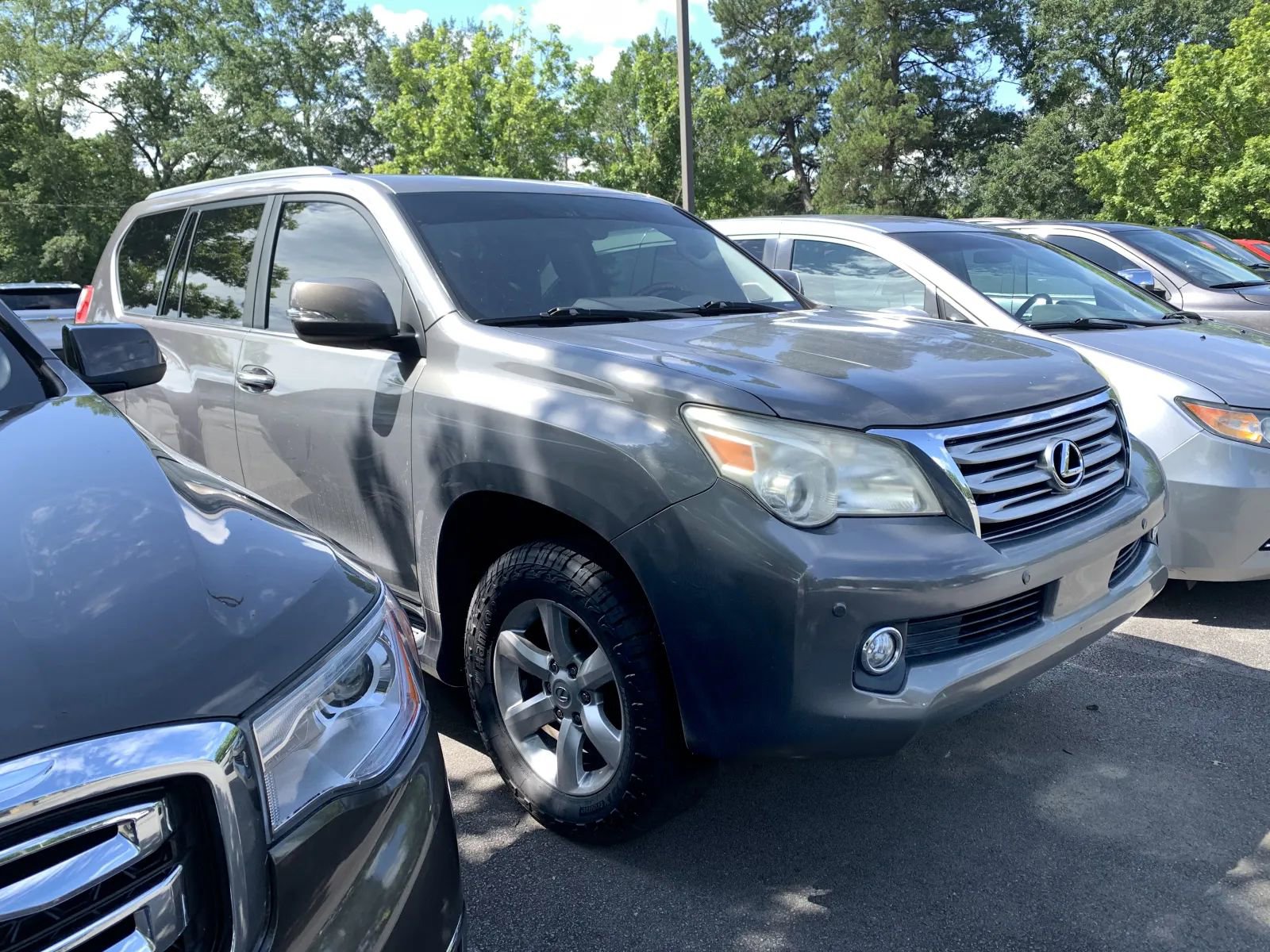 Used 2012 Lexus GX 460 image 1