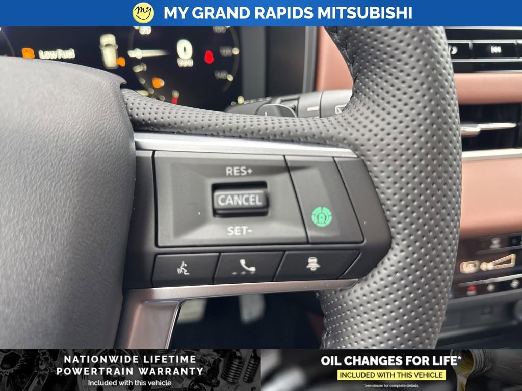 New 2026 Mitsubishi Outlander SEL AWD/4WD image 34