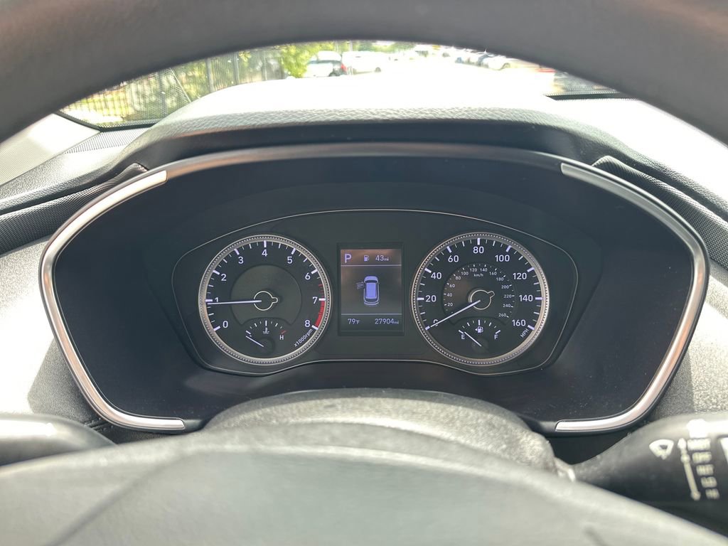 Used 2020 Hyundai Santa Fe SE FWD image 19