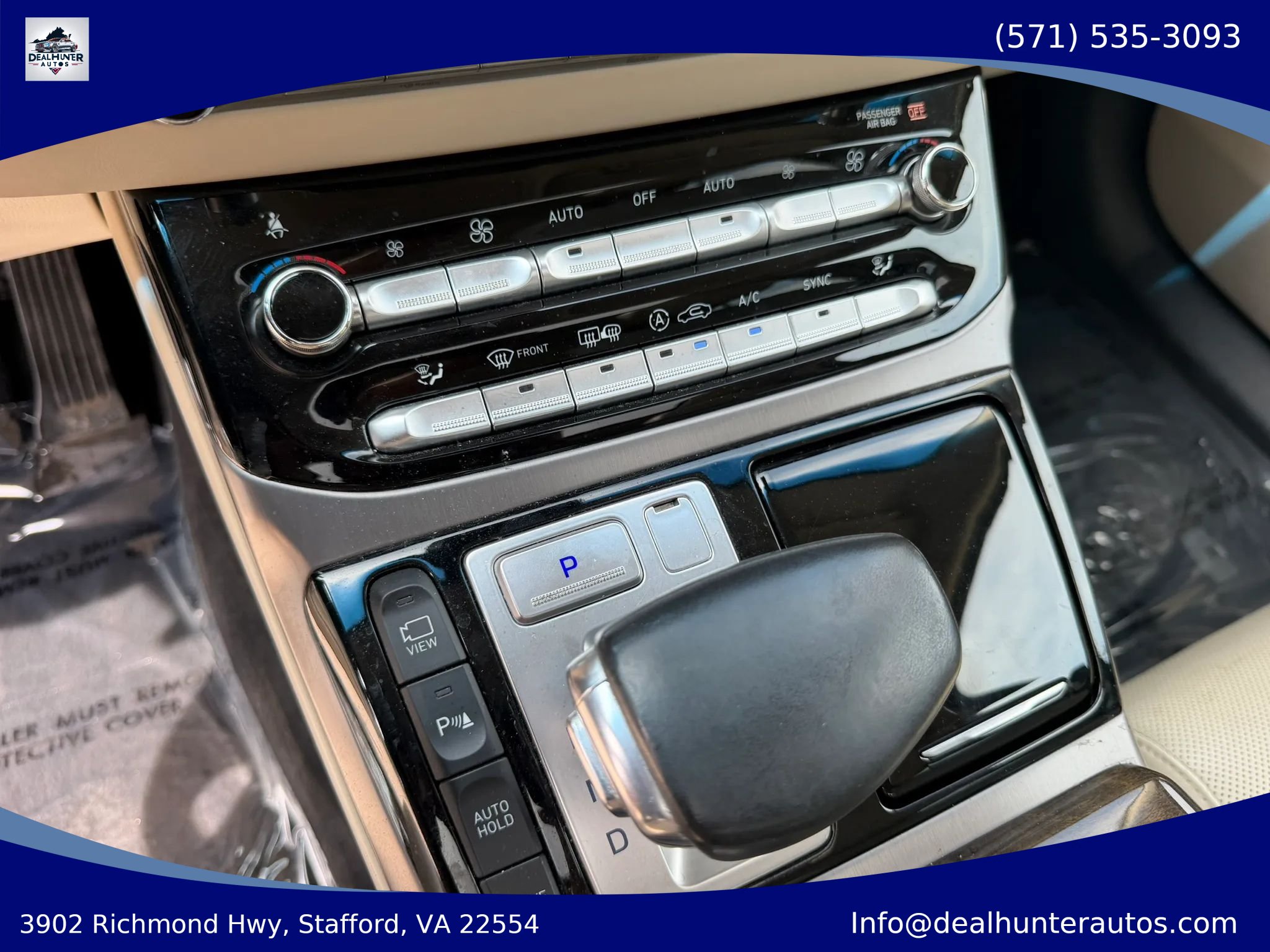Used 2017 Genesis G90 3.3T Premium AWD/4WD image 28