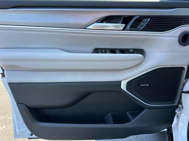 New 2026 Jeep Grand Wagoneer Limited AWD/4WD image 11