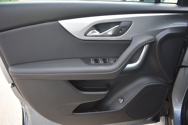 New 2026 Chevrolet Blazer LT w/ LPO, Floor Liner Package FWD image 11