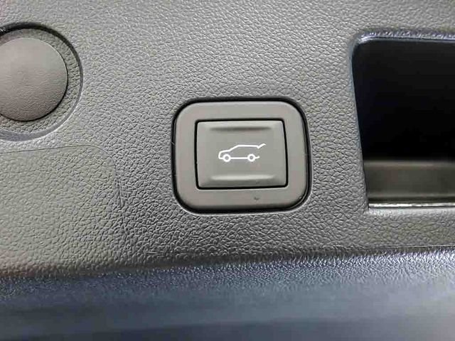 New 2027 Chevrolet Equinox RS w/ Safety and Technology Package FWD image 9