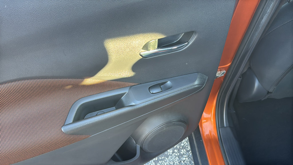 Used 2021 Nissan Kicks SR FWD image 26