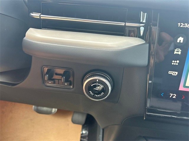 New 2025 Lincoln Navigator Reserve w/ Jet Appearance Package image 34