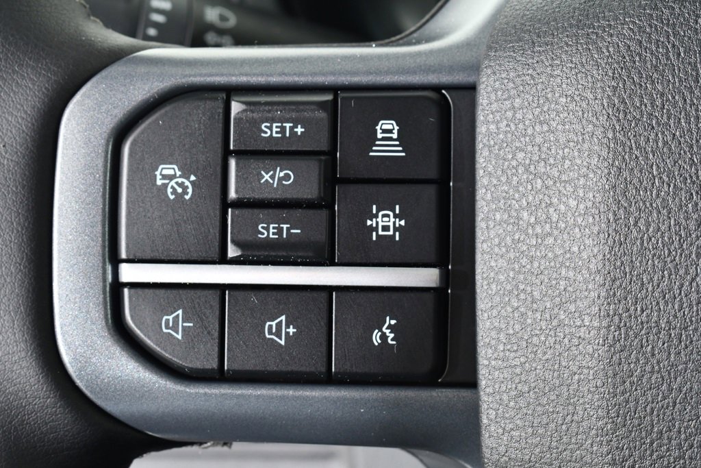 New 2026 Ford F350 Lariat w/ Black Appearance Package image 36