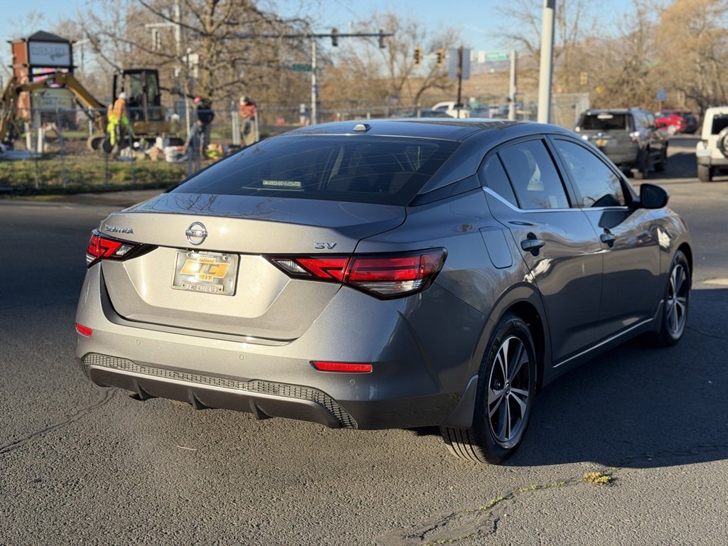 Used 2022 Nissan Sentra SV image 5
