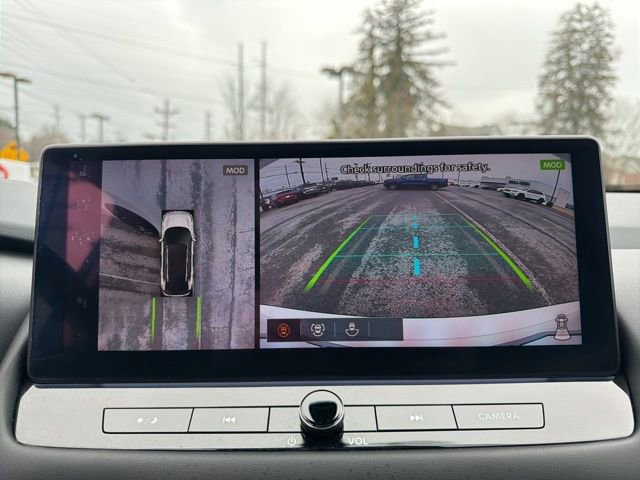 Used 2025 Nissan Rogue SL w/ SL Premium Package image 19