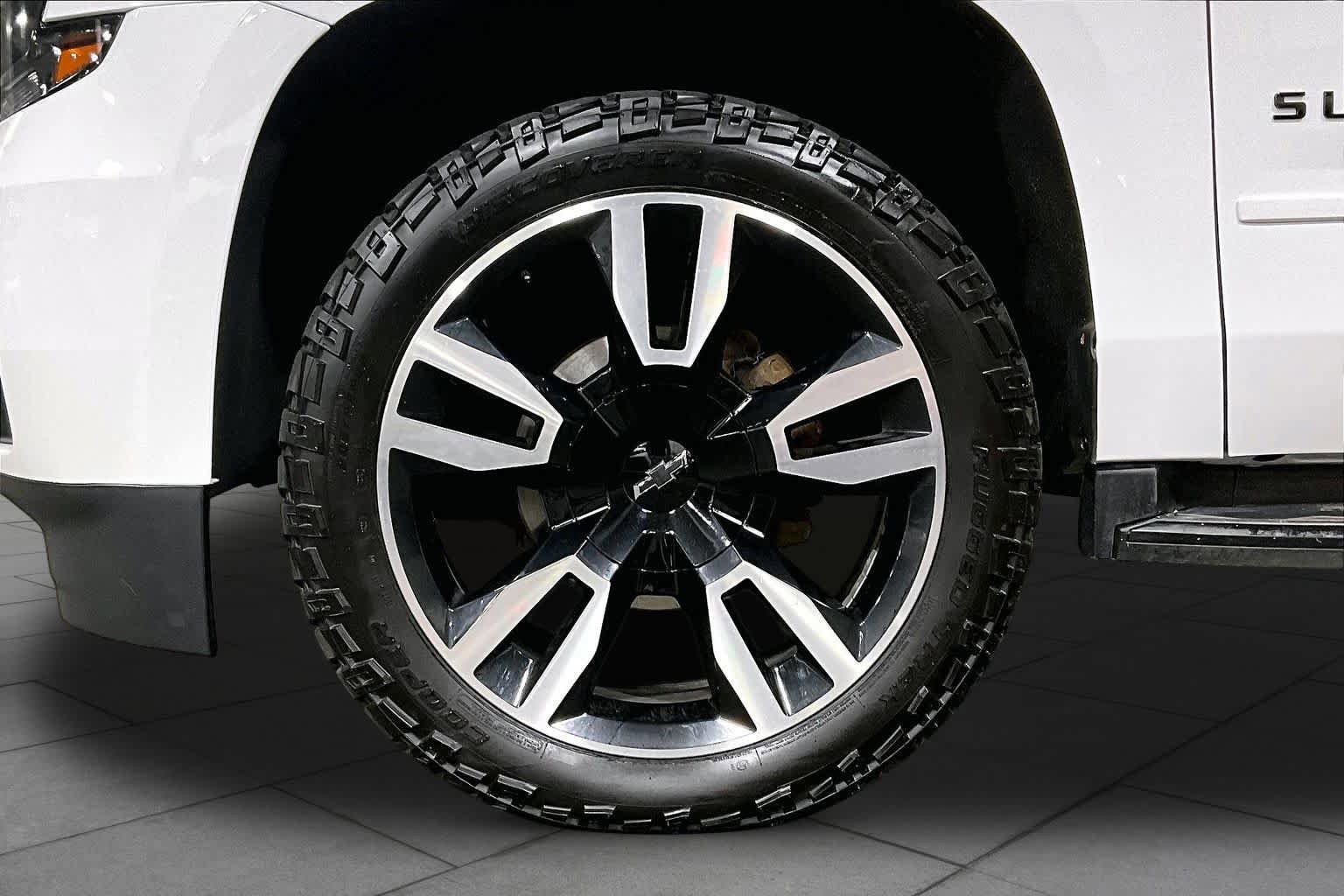 Used 2019 Chevrolet Suburban Premier AWD/4WD image 11