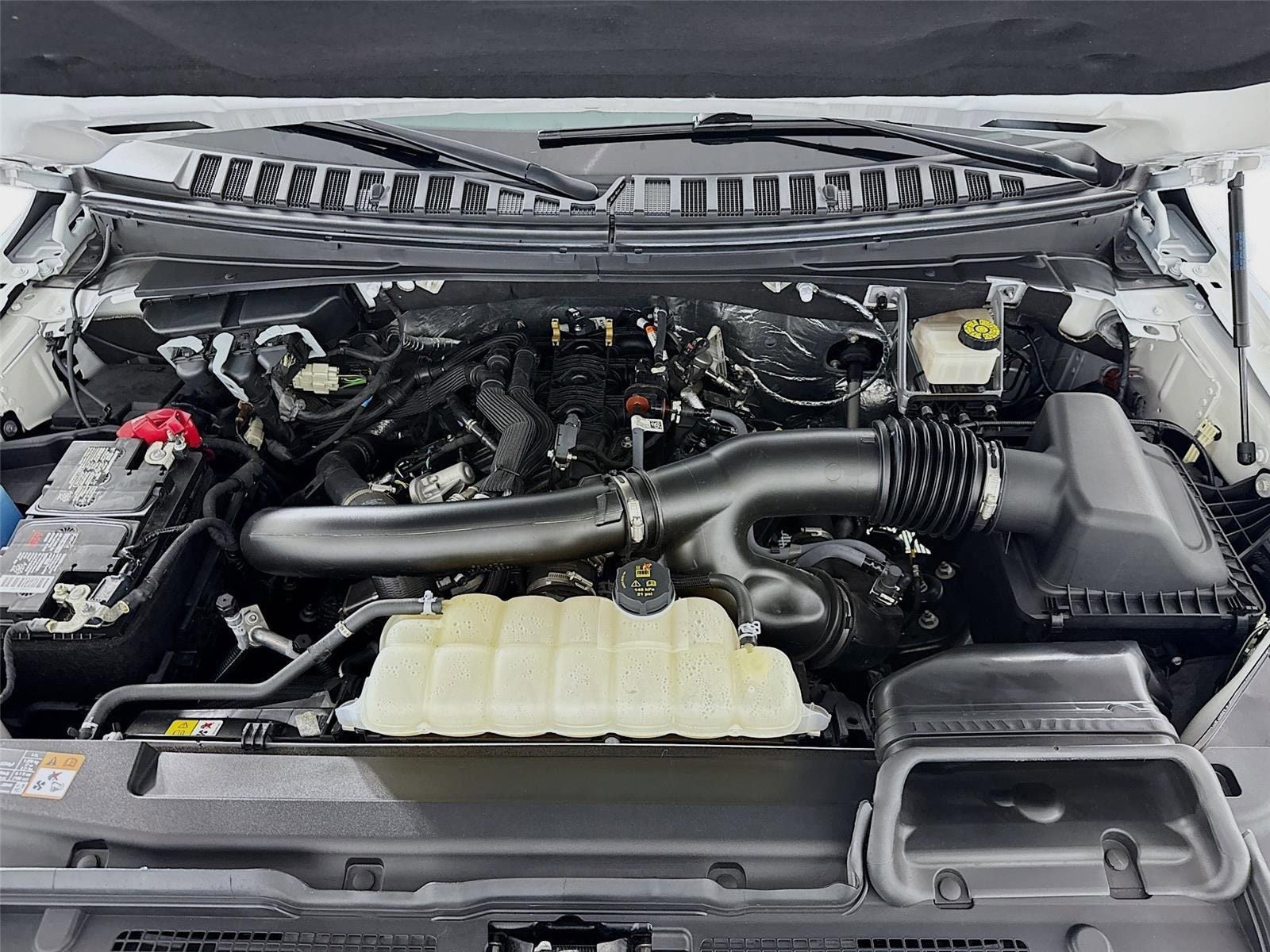 Used 2024 Ford Expedition Limited RWD image 32