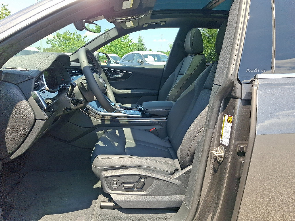 New 2026 Audi Q8 Premium Plus AWD/4WD image 6