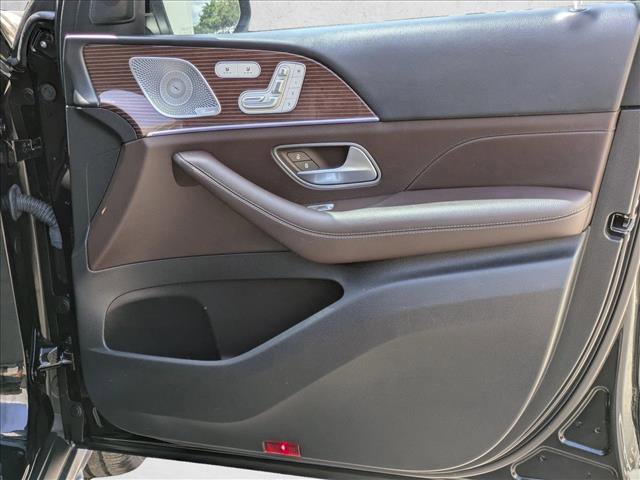 Used 2022 Mercedes-Benz GLS 450 4MATIC image 26