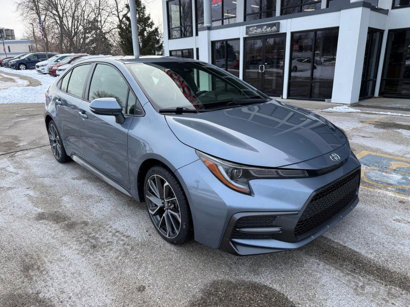 Used 2021 Toyota Corolla SE image 3
