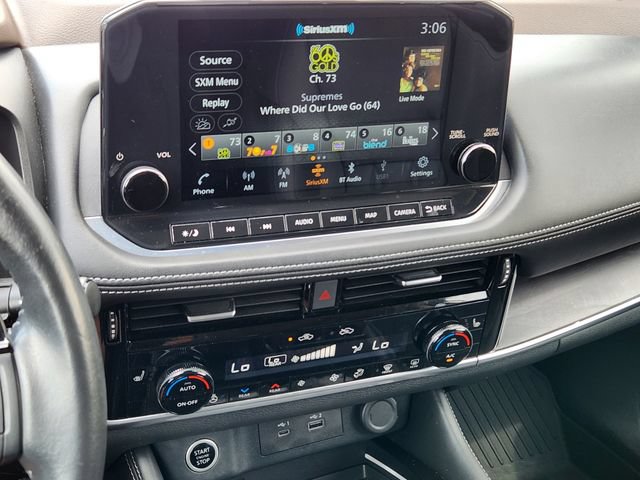 Used 2022 Nissan Rogue Platinum w/ Head-Up Display Package AWD/4WD image 15