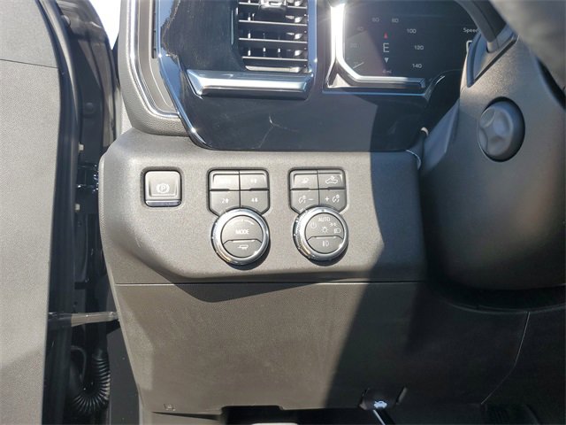 New 2026 GMC Sierra 1500 SLT image 13