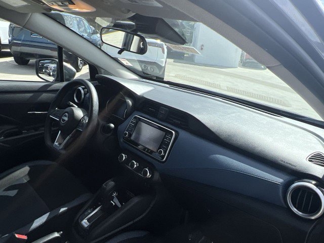 Used 2025 Nissan Versa SV FWD image 28
