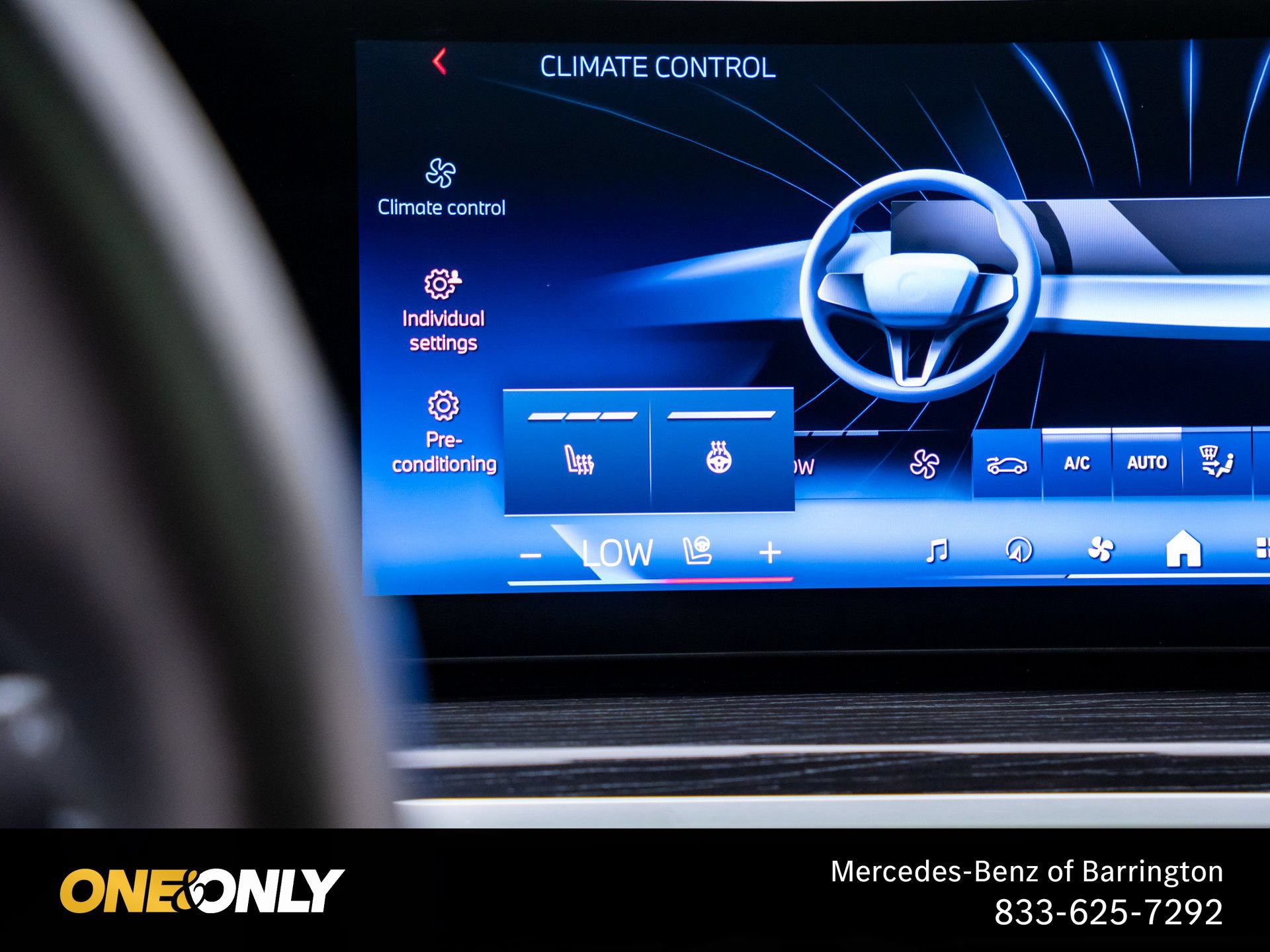 Used 2024 BMW X7 M60i w/ M Sport Professional Package AWD/4WD image 29