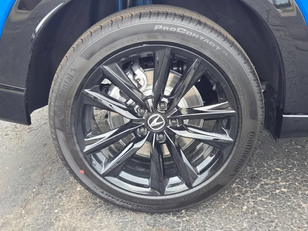 New 2026 Acura ADX A-Spec w/ Advance Package AWD/4WD image 17