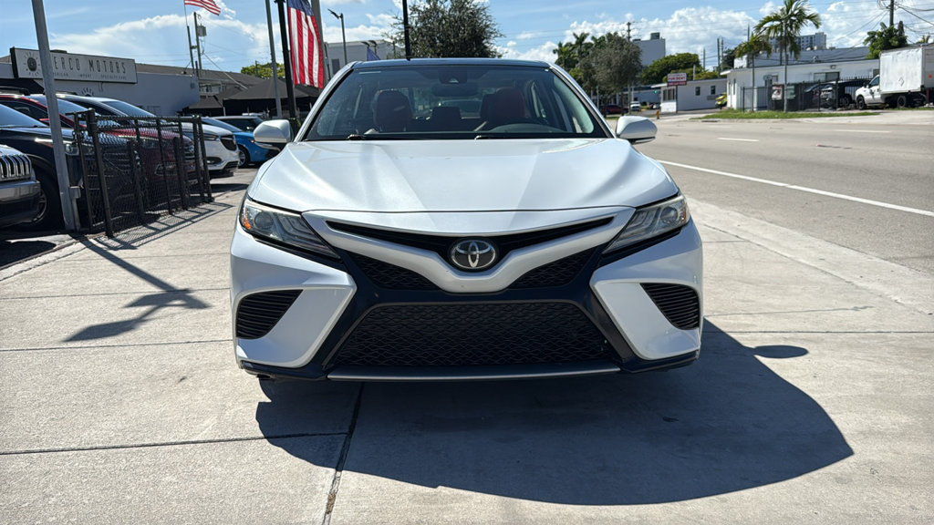 Used 2019 Toyota Camry XSE FWD image 17