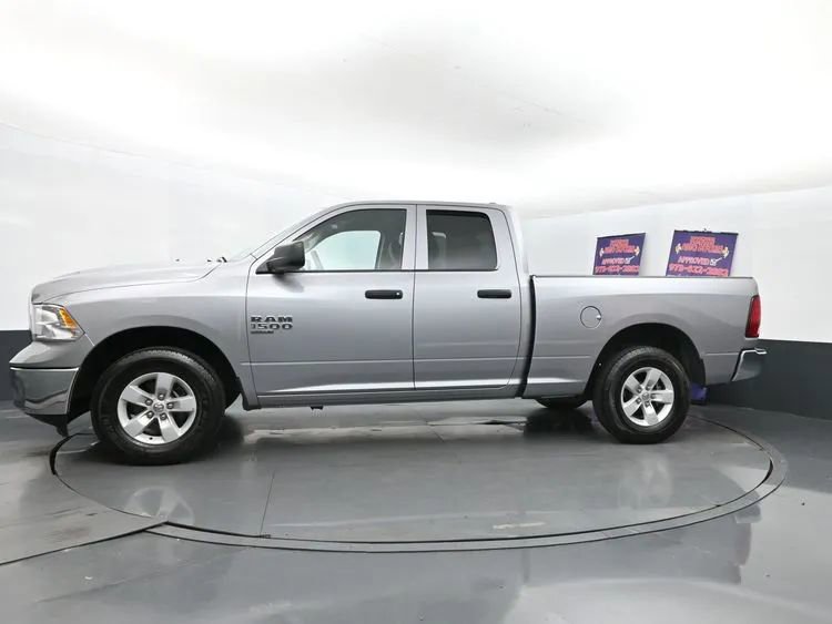 Used 2024 RAM 1500 Classic SLT image 5