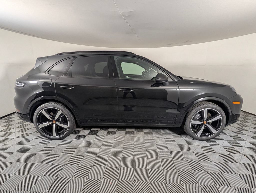 New 2026 Porsche Cayenne AWD/4WD image 8