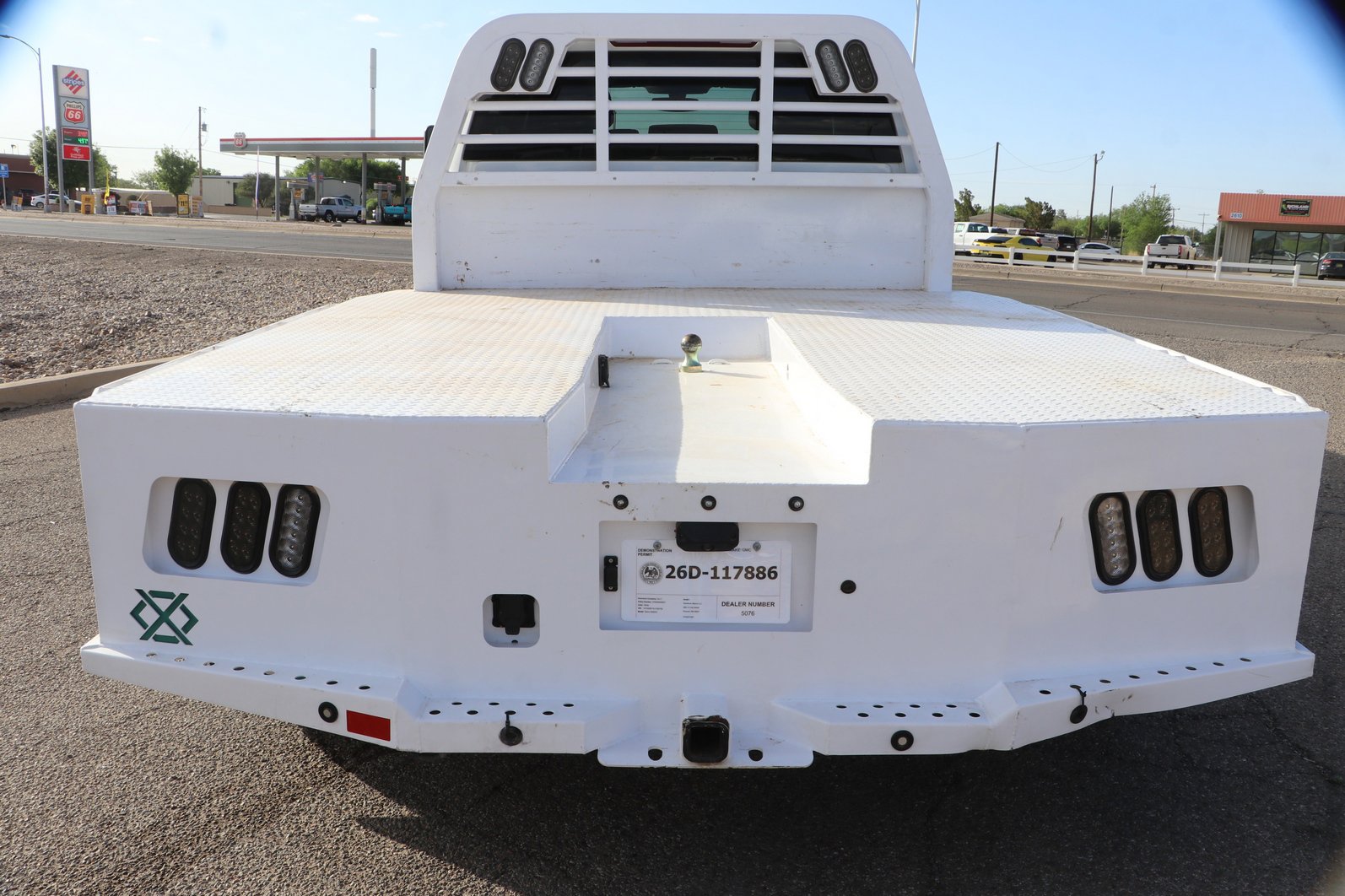 Used 2020 GMC Sierra 3500 4x4 Crew Cab w/ Gooseneck/5TH Wheel Package image 6