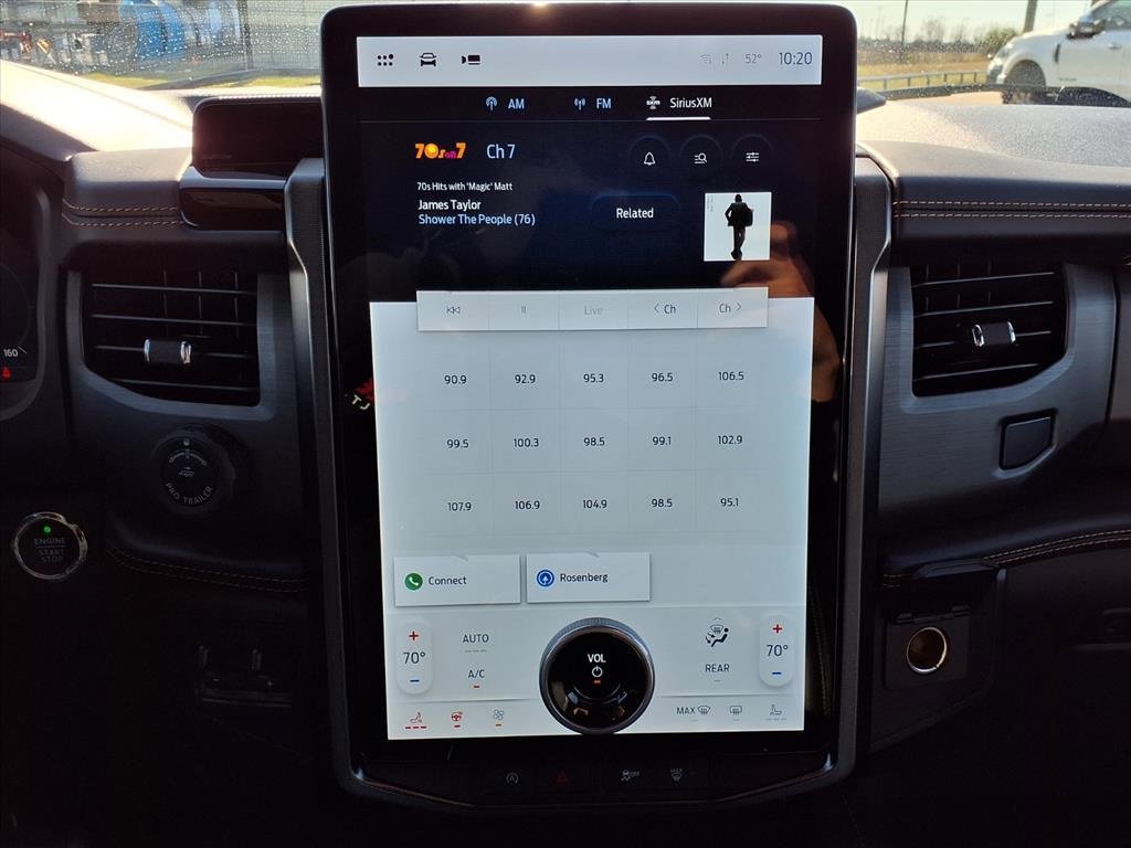 Used 2024 Ford Expedition Platinum image 20