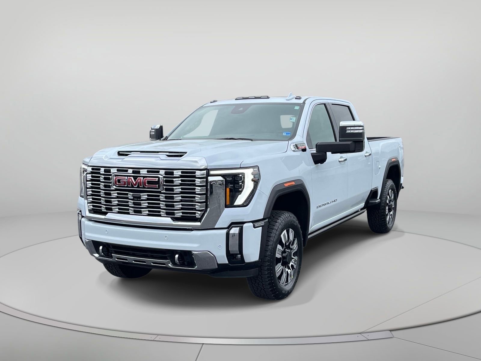 New 2026 GMC Sierra 2500 Denali w/ Denali Reserve Package AWD/4WD image 11