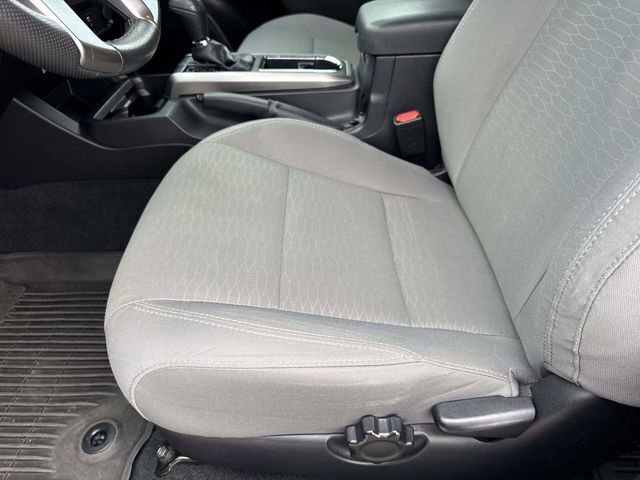 Used 2017 Toyota Tacoma SR5 image 19