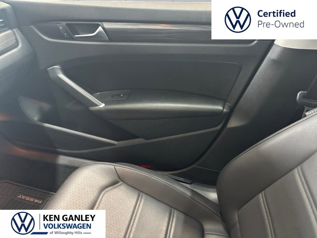 Used 2020 Volkswagen Passat 2.0T R-Line FWD image 18