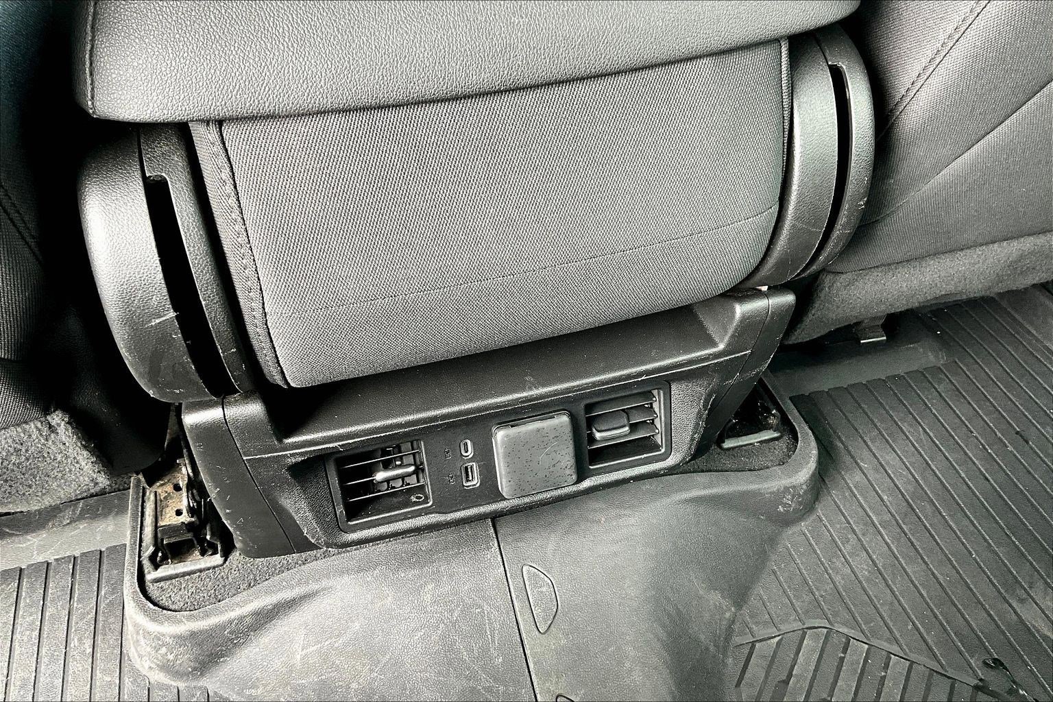 Used 2024 Chevrolet Silverado 3500 LT w/ All Star Edition AWD/4WD image 10