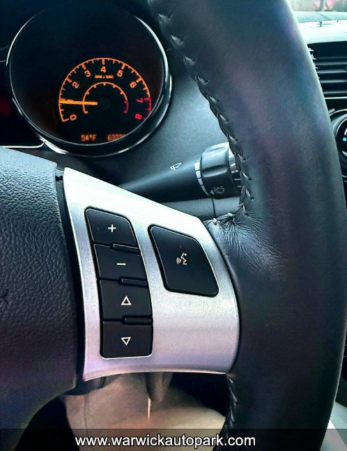 Used 2007 Saturn Sky Convertible w/ Premium Trim Pkg image 12
