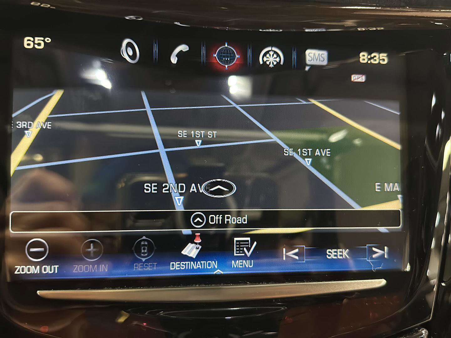 Used 2016 Cadillac Escalade Premium AWD/4WD image 28